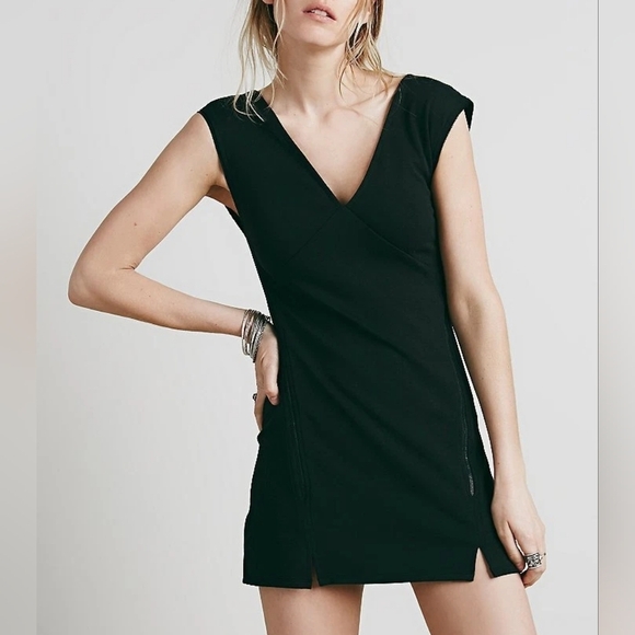 FREE PEOPLE  Black Sleeveless Dress - Picture 1 of 9